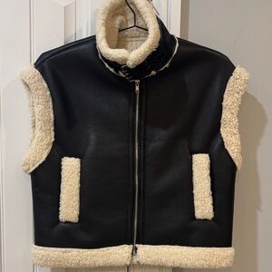 Black and Cream faux Shearling Vest size Small